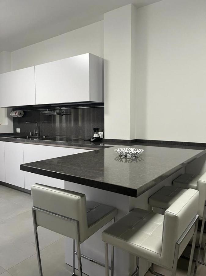 Modern And Spacious Appartement With Beach View. Gallipoli Εξωτερικό φωτογραφία